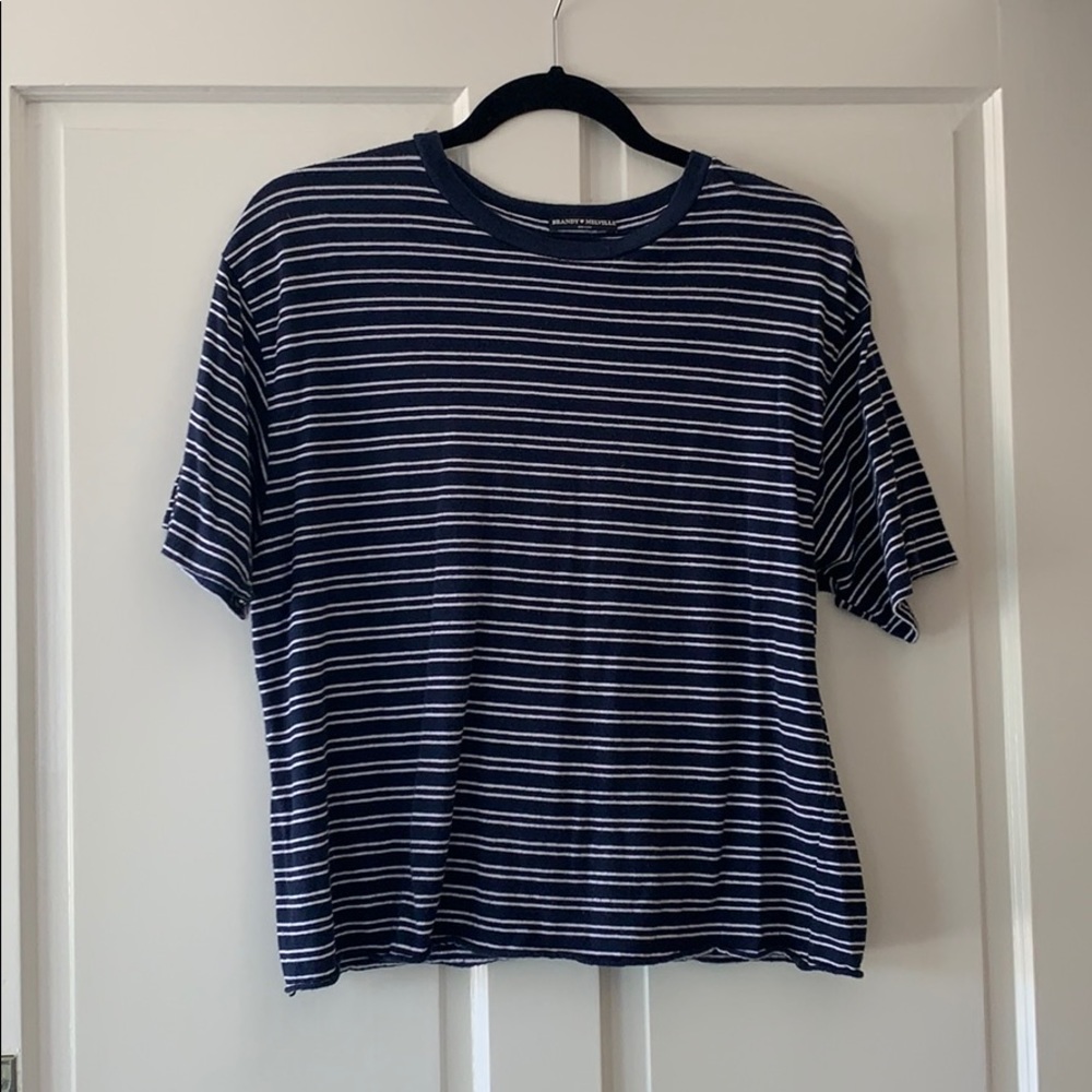 Brandy Melville t-shirt